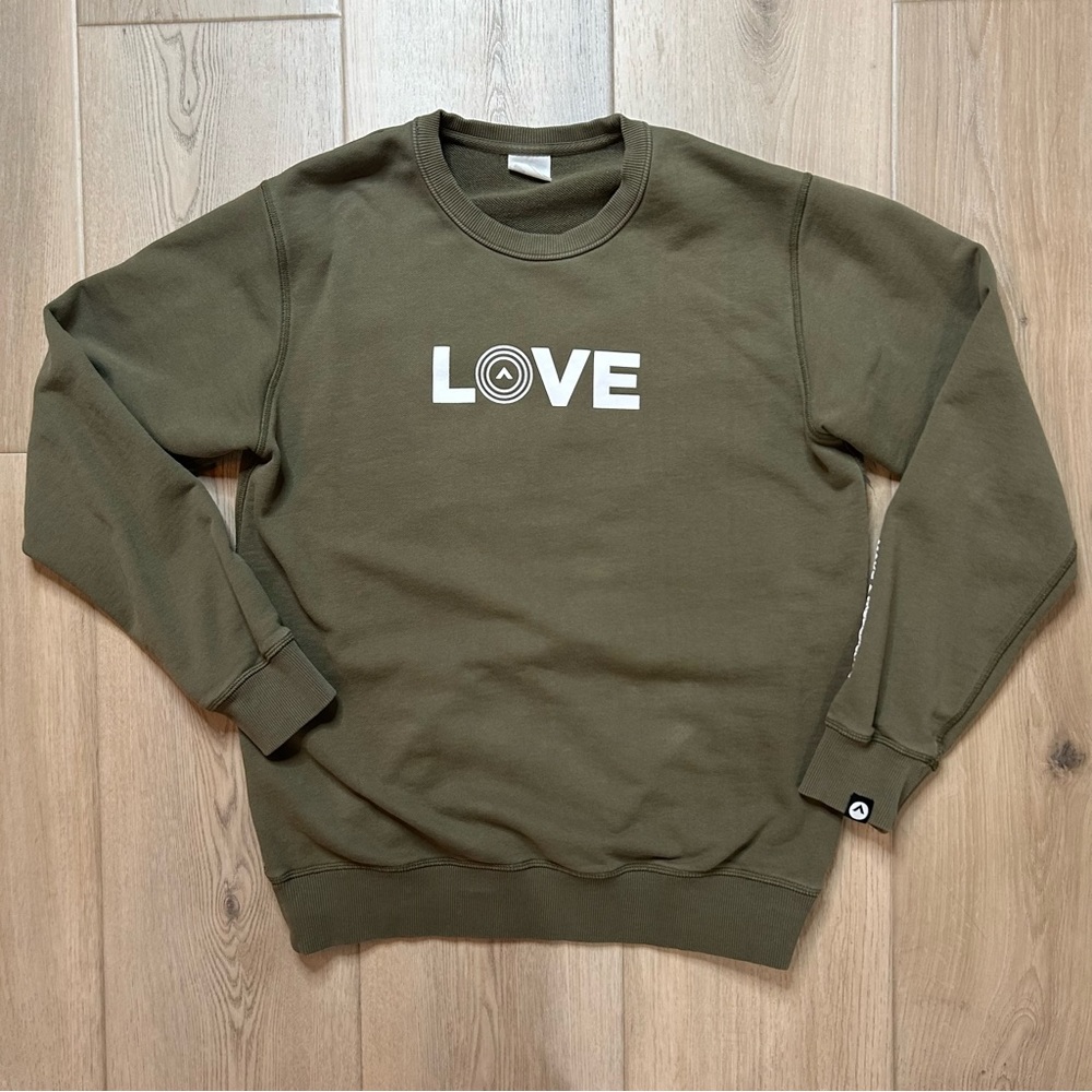 Elevation Church “Love” Green Crewneck Long Sweater Medium